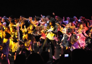 adj_10ans_Jean_spectacle_28 adj_10ans_Jean_spectacle_28