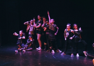 adj_10ans_Jean_spectacle_50 adj_10ans_Jean_spectacle_50