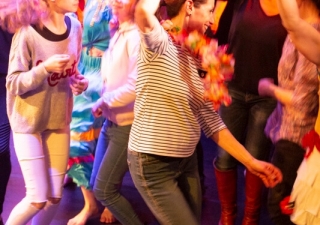 adj_danse_tribord_001 adj_danse_tribord_001