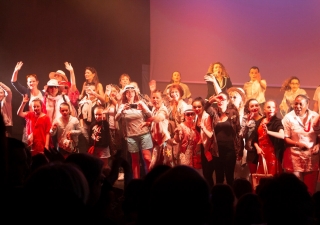 adj_danse_tribord_004 adj_danse_tribord_004