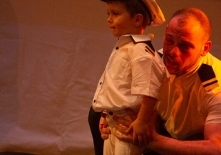 adj_danse_tribord_040 adj_danse_tribord_040