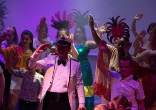 adj_danse_tribord_044 adj_danse_tribord_044