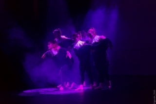 adj_esprit_rouge_115 adj_esprit_rouge_115