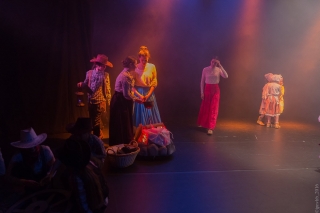 adj_esprit_rouge_24 adj_esprit_rouge_24