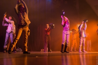 adj_esprit_rouge_42 adj_esprit_rouge_42