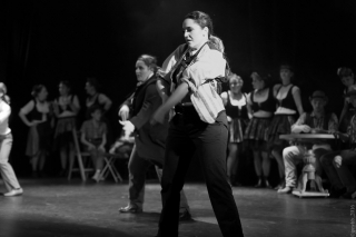 adj_esprit_rouge_50 adj_esprit_rouge_50