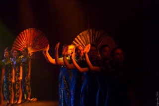 adj_esprit_rouge_75 adj_esprit_rouge_75