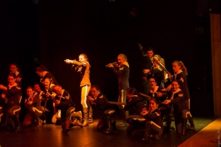 adj_esprit_rouge_91 adj_esprit_rouge_91