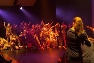 adj_esprit_rouge_92 adj_esprit_rouge_92