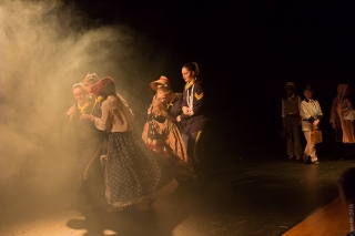 adj_esprit_rouge_96 adj_esprit_rouge_96